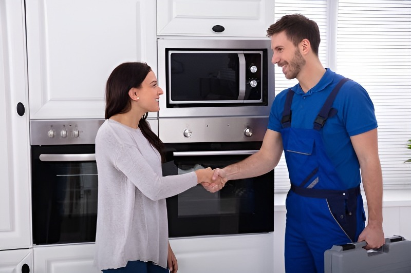 Air Conditioner Service Tips for Phoenix, AZ Homes During 85033 Heat Alerts